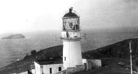 Bí ẩn ngọn hải đăng trên đảo Eileen More